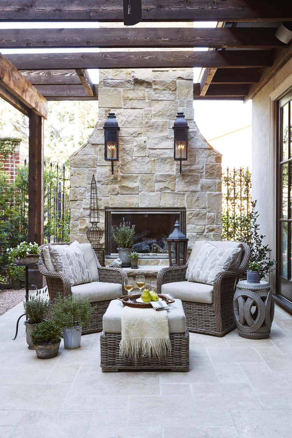 Perfect Patio Fireplace Ideas to Cozy Up Your Outdoor Space