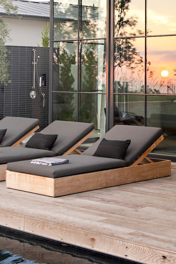 Relaxing by the Pool: Essential Furniture for Your Outdoor Oasis