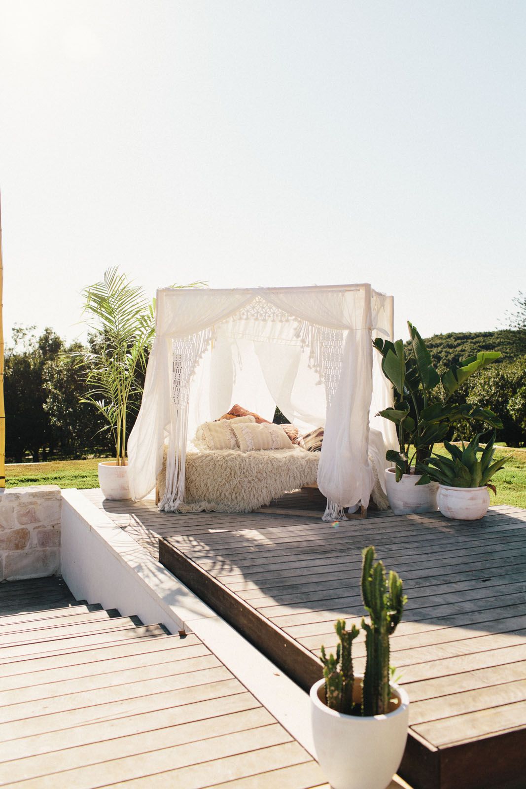 Sleeping under the Stars: The Allure of Outdoor Beds