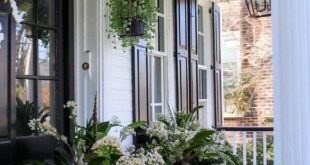 spring porch decor