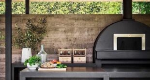 outdoor kitchen