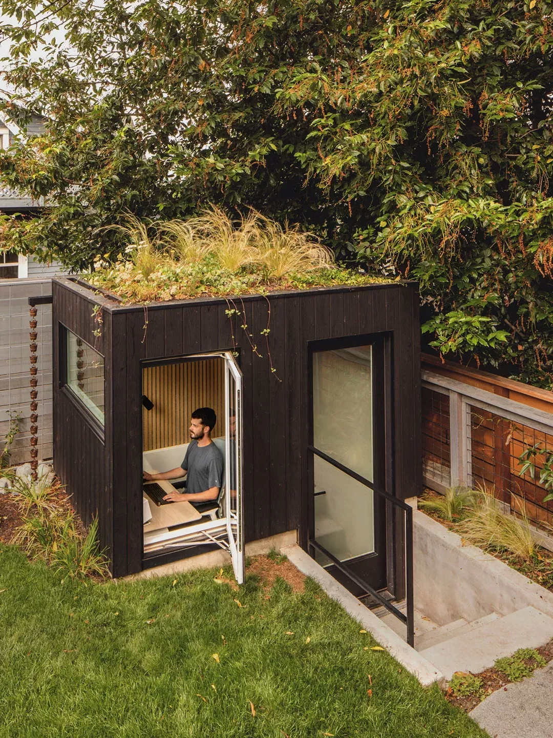 The Advantages of Setting Up a Garden Office