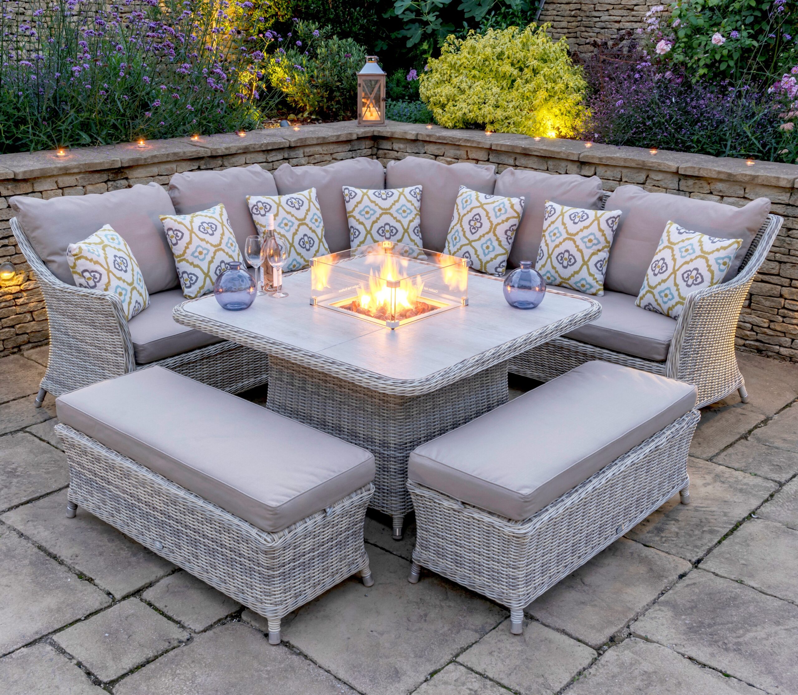 The Allure of Rattan Garden Sofas: Adding Style and Comfort to Outdoor Spaces