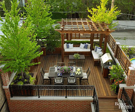 The Art of Creating a Stylish Rooftop Patio