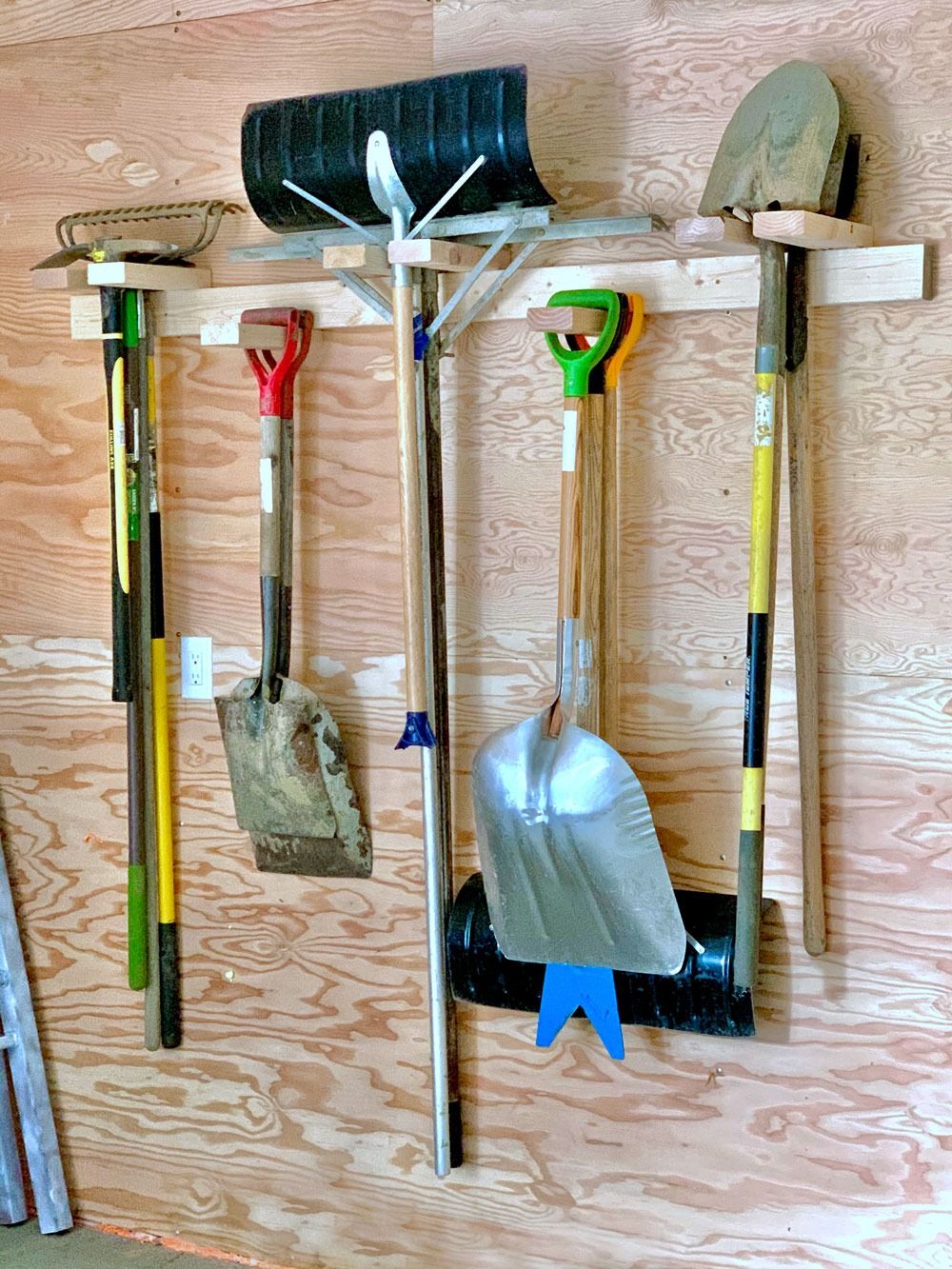 The Art of Organizing Your Garden Tools