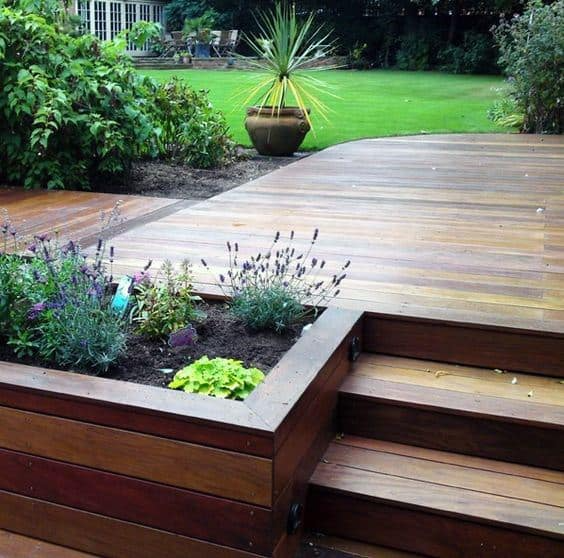 The Beauty and Durability of Composite Decking