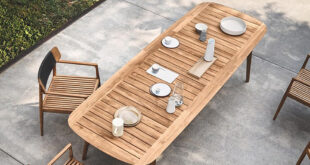 outdoor dining set