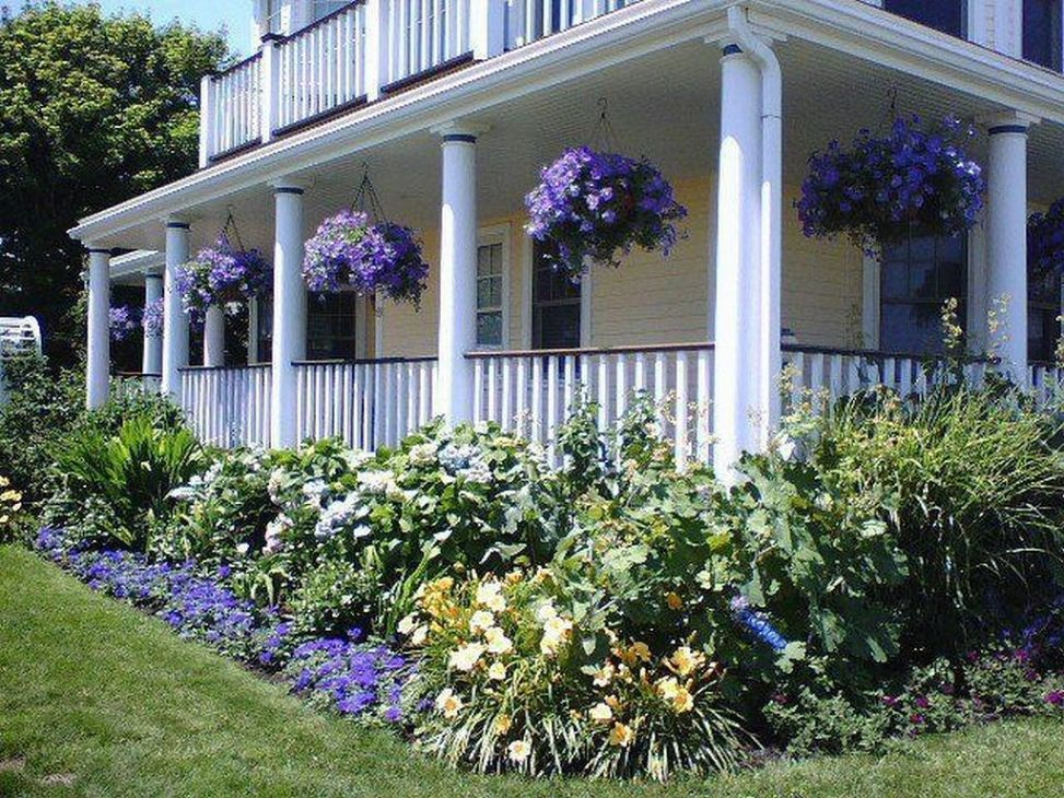 landscaping in front of porch