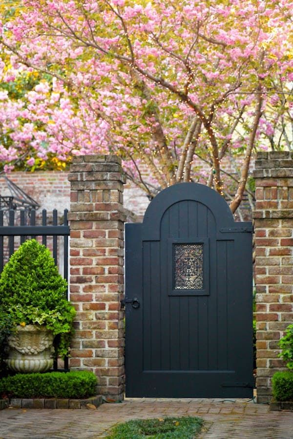 The Beauty of Garden Gates: A Charming Welcome to Your Outdoor Oasis