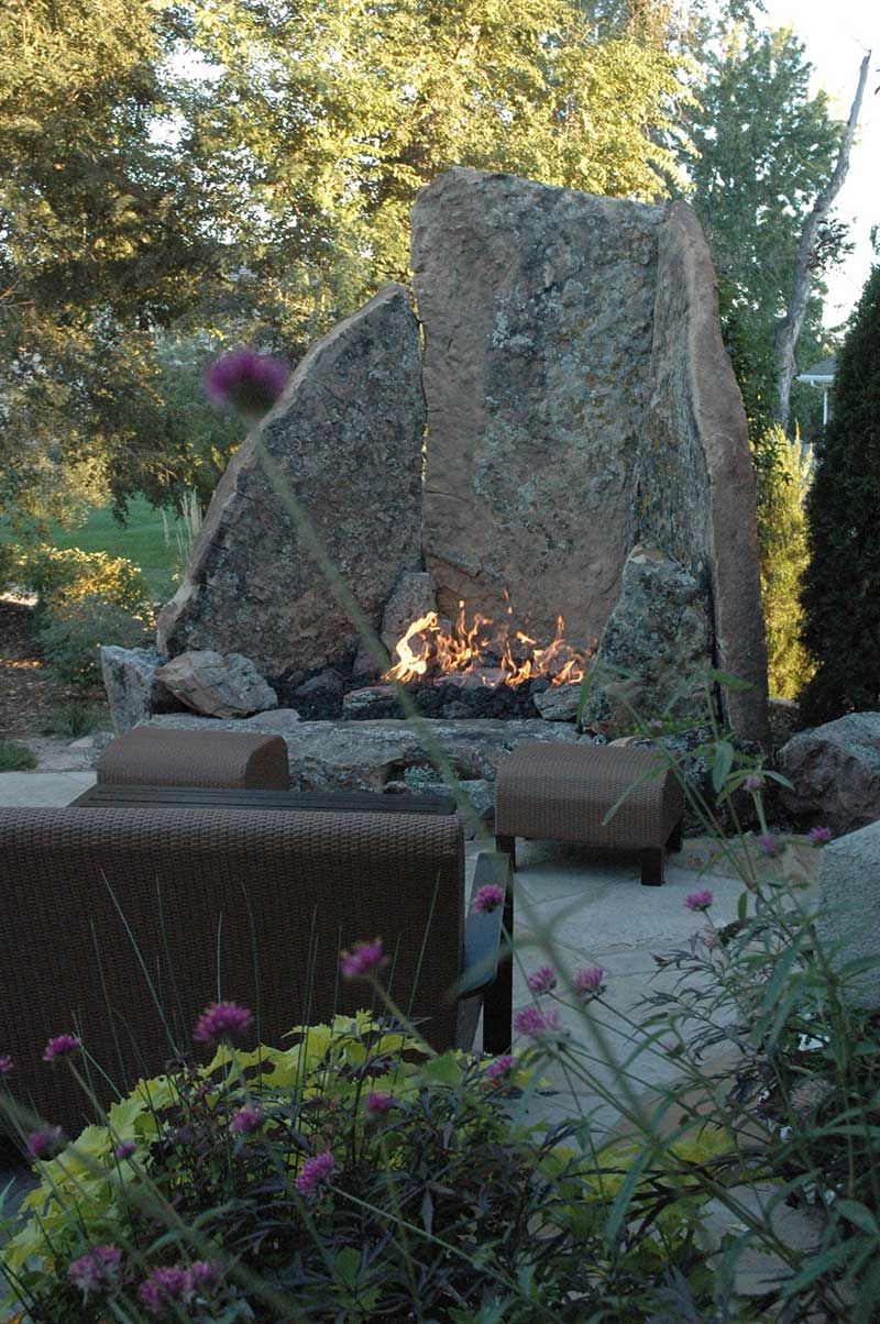 The Beauty of Outdoor Fireplace Designs: A Stylish Addition to Your Outdoor Space