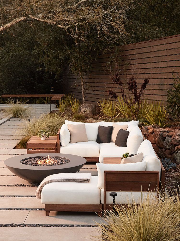 outdoor patio furniture