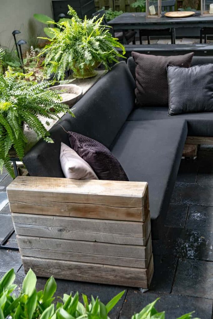 outdoor sectional sofa