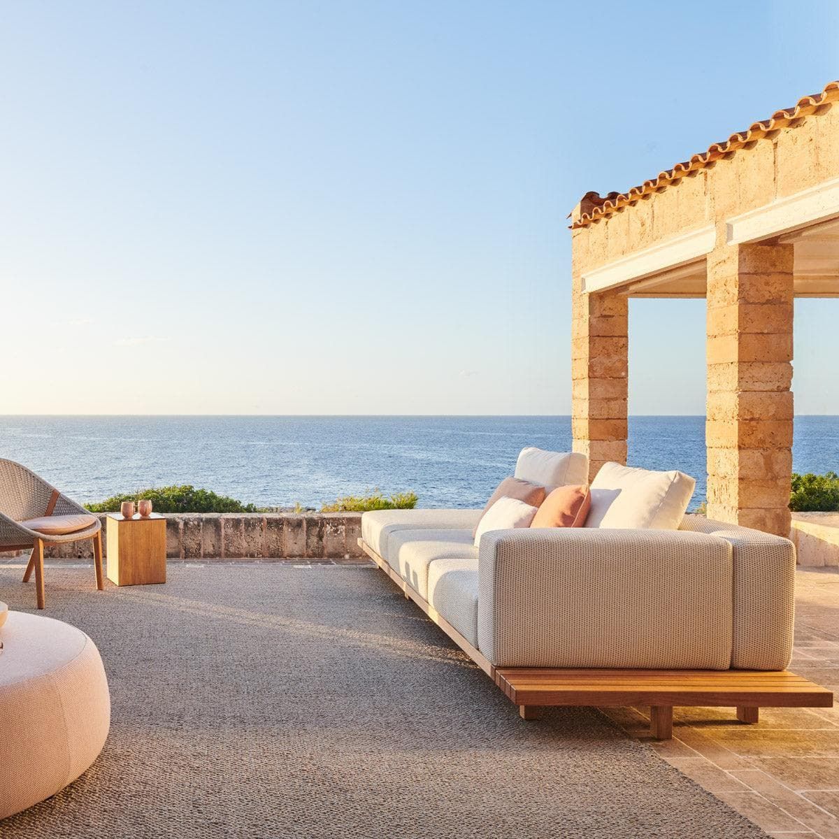 The Beauty of Outdoor Sofas: A Comfortable Seating Option for Your Outdoor Space