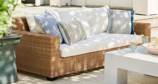 outdoor wicker furniture