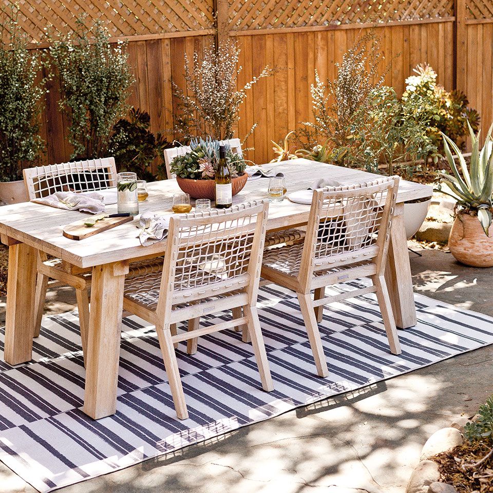 The Beauty of a Patio Rug: Enhance Your Outdoor Space