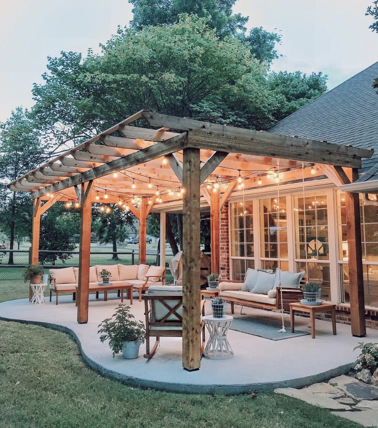 The Beauty of a Wood Gazebo: A Stylish Addition to Your Outdoor Space