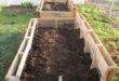 pallet raised garden bed