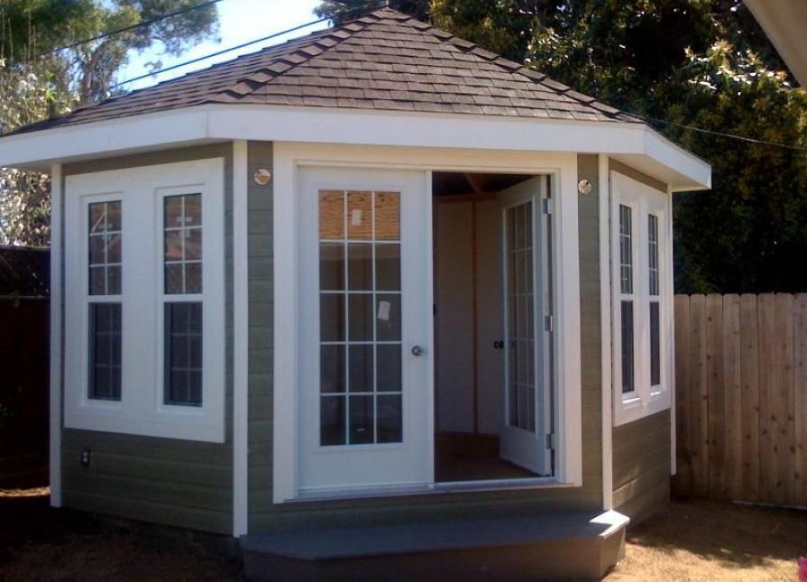 The Charm and Practicality of a Corner Shed