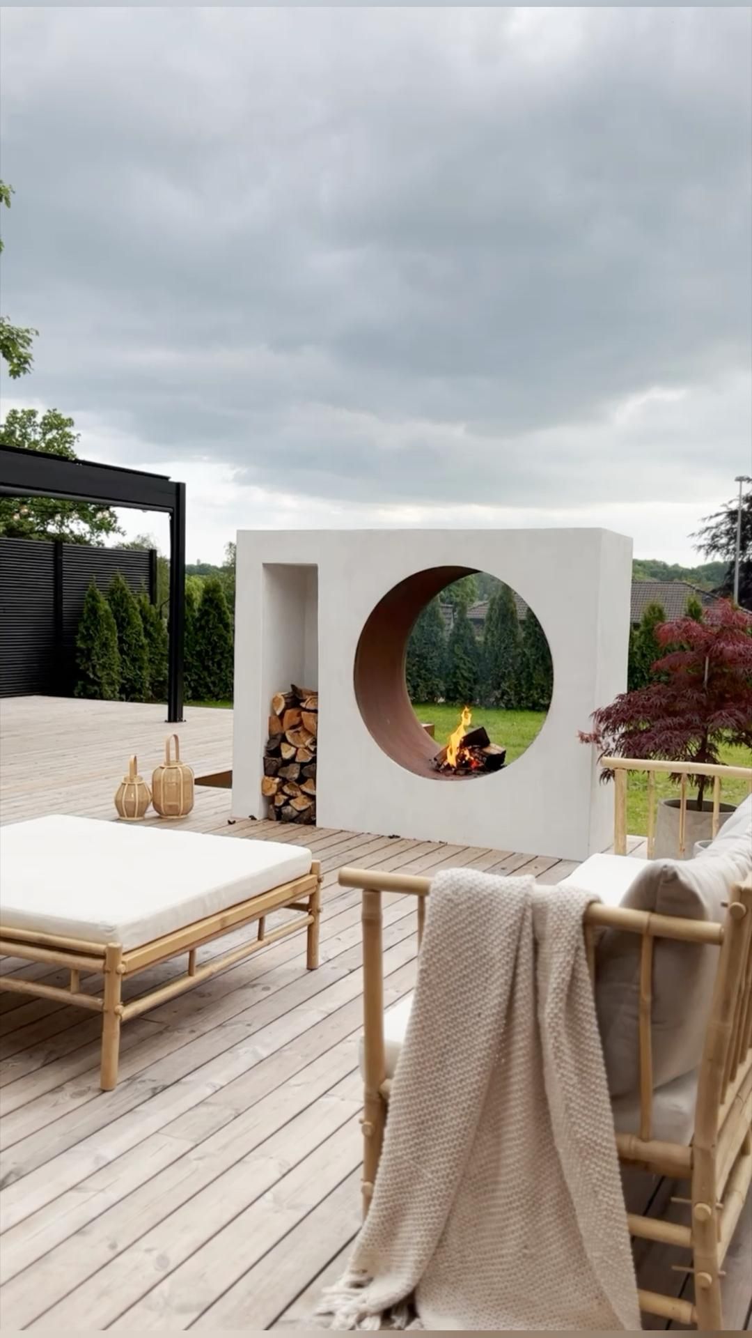 The Charm of a Backyard Fireplace: A Cozy Addition to Your Outdoor Space