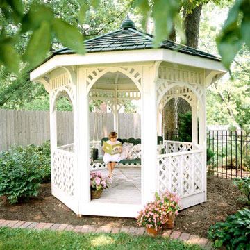 The Charm of a Petite Gazebo: A Cozy Retreat for Your Outdoor Space