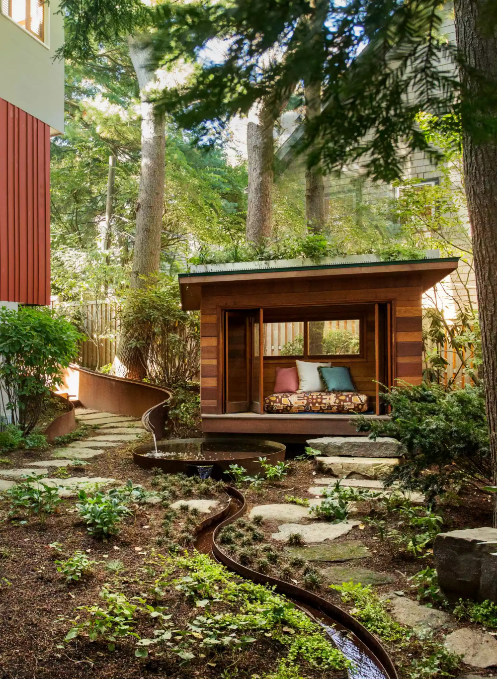 The Charm of a Petite Gazebo: A Cozy Retreat for Relaxation