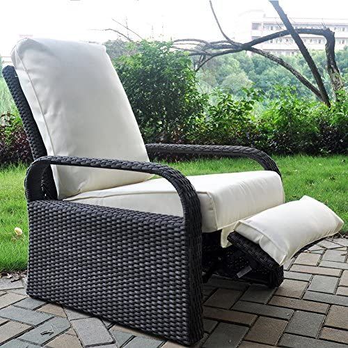 The Comfortable Outdoor Recliner: A Must-have for Relaxing Outdoors