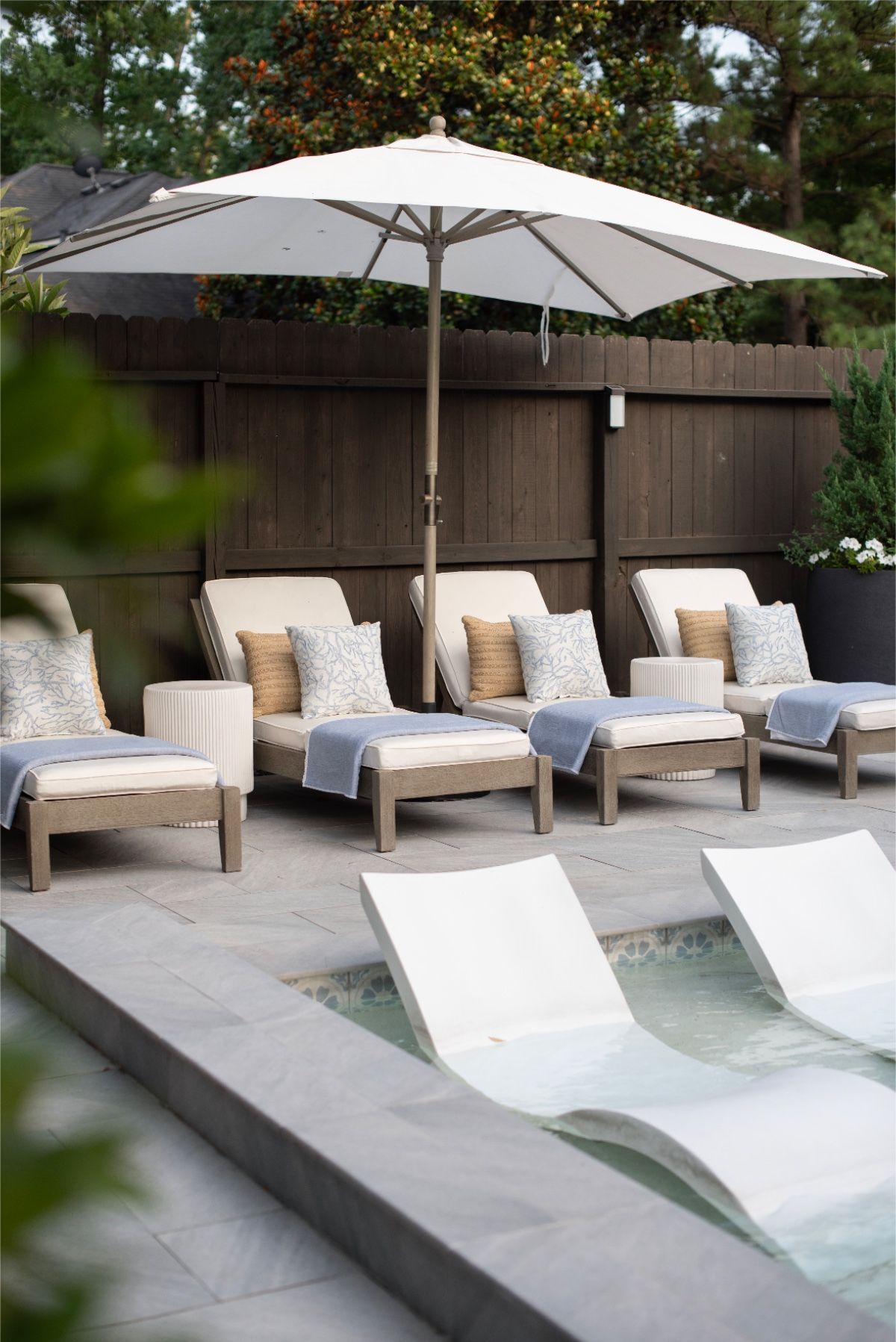 The Essential Guide to Poolside Furniture: Create a Relaxing Oasis