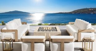 outdoor pool furniture