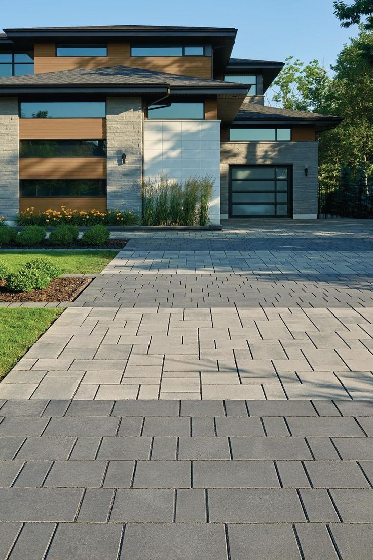 The Essentials of Creating a Functional and Aesthetically Pleasing Driveway