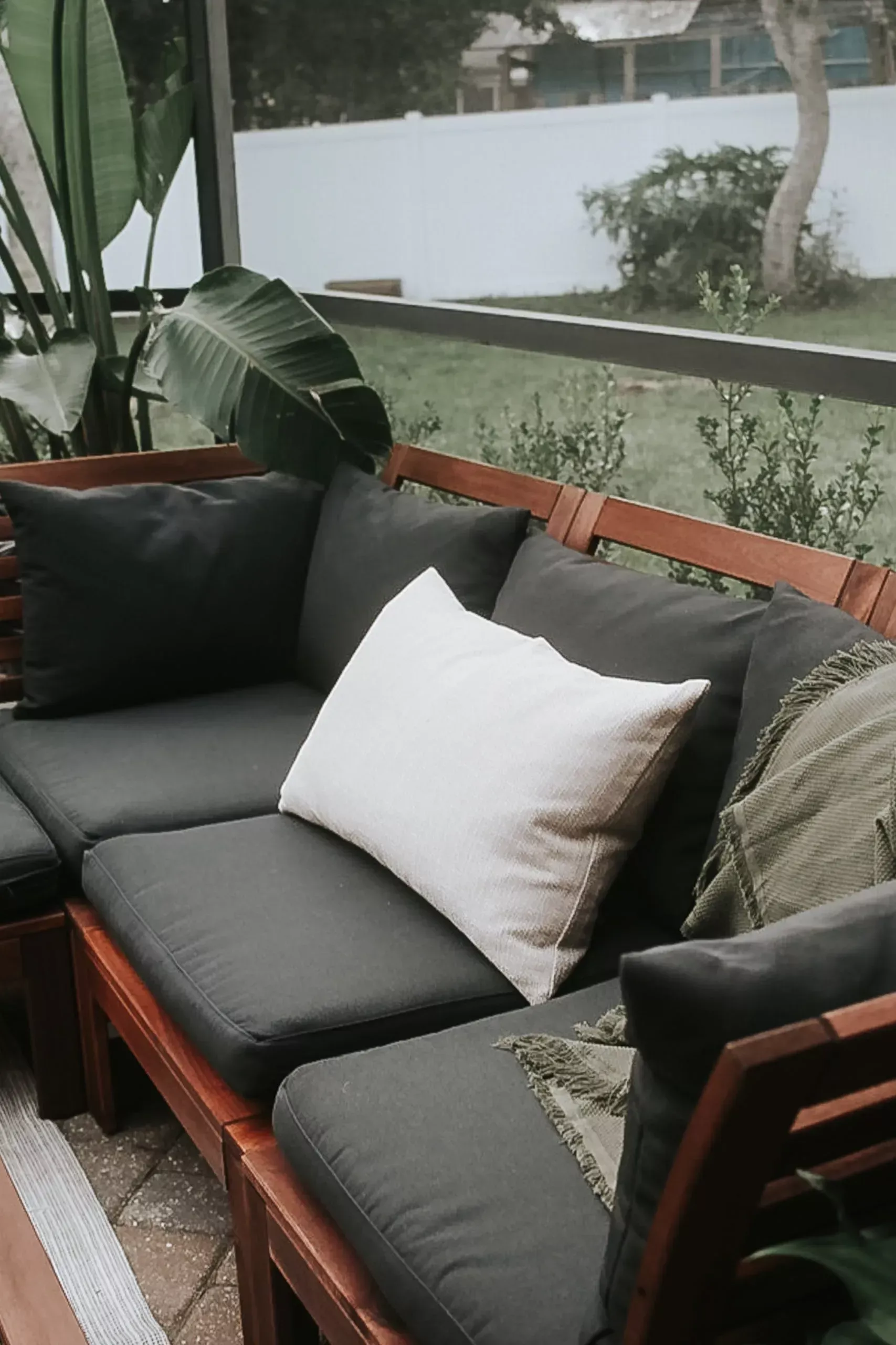 The Perfect Addition to your Outdoor Space: A Cozy Patio Couch