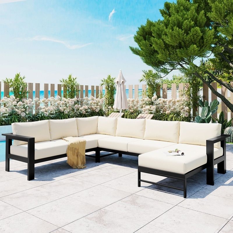 The Perfect Patio Sectional for Your Outdoor Space