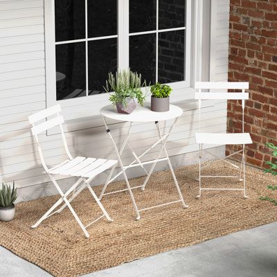 The Perfect Setup: Patio Bistro Set for Your Outdoor Space