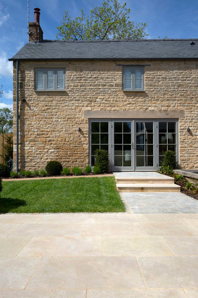 The Timeless Appeal of Paving Stones