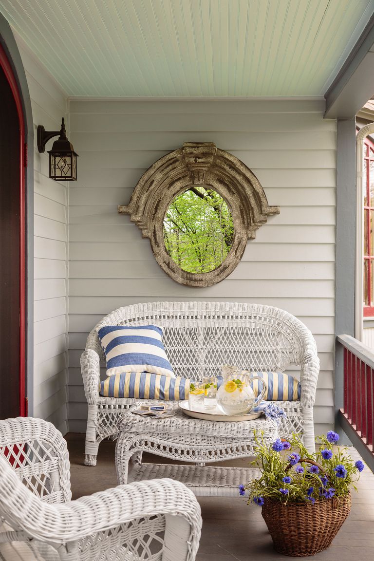 The Timeless Charm of White Wicker Patio
Furniture