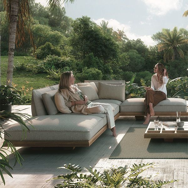 The Ultimate Guide to Creating Your Perfect Outdoor Lounge