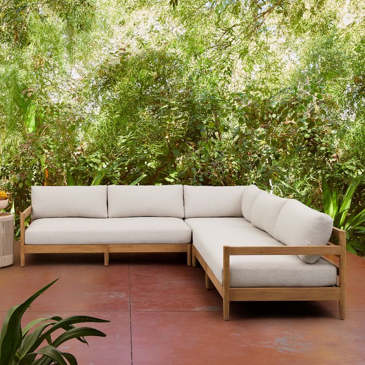 The Ultimate Guide to Outdoor Sectional Sofas