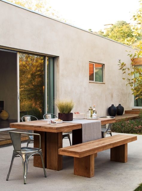 patio table and chairs