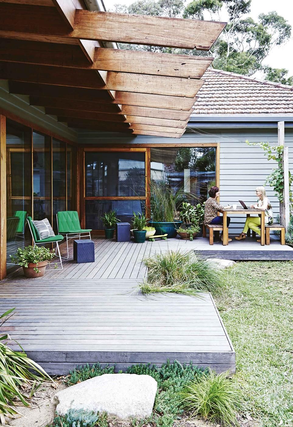 The Ultimate Guide to Veranda Decking Materials