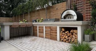 outdoor kitchen