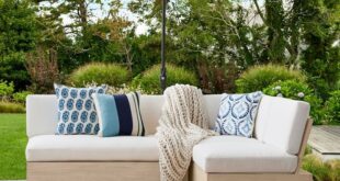 outdoor sectional sofa