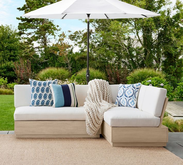 outdoor sectional sofa