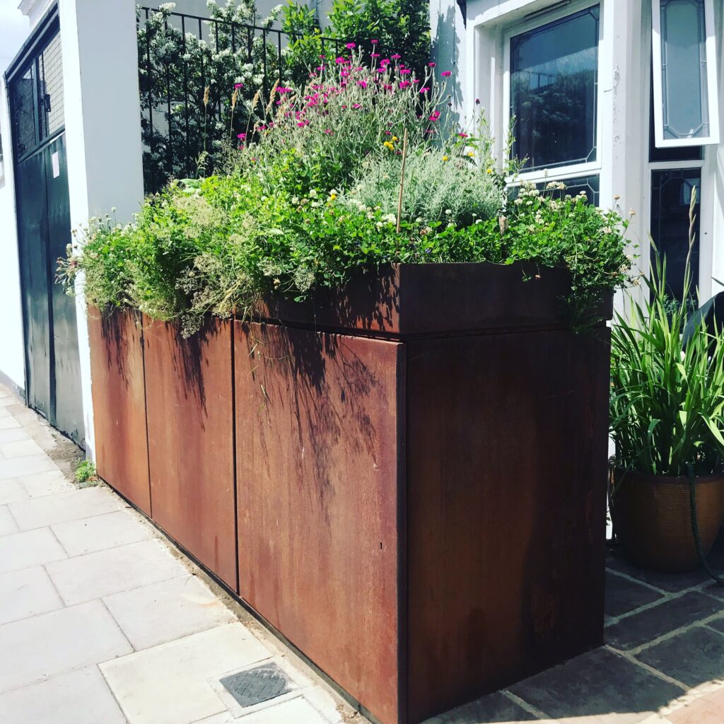 garden storage boxes