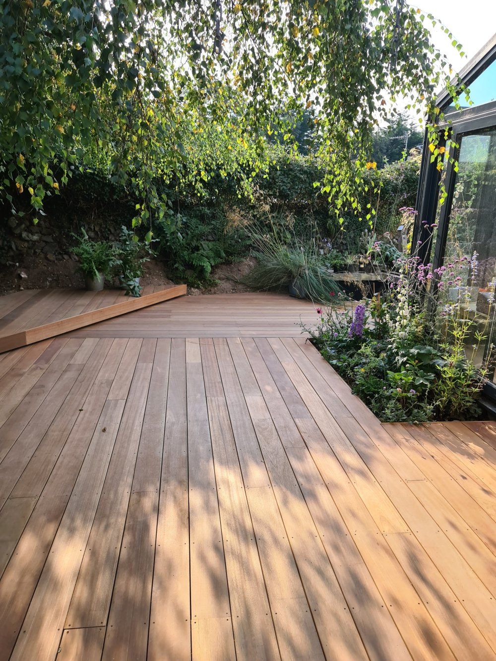 The beauty of timber decking: a natural choice for outdoor spaces