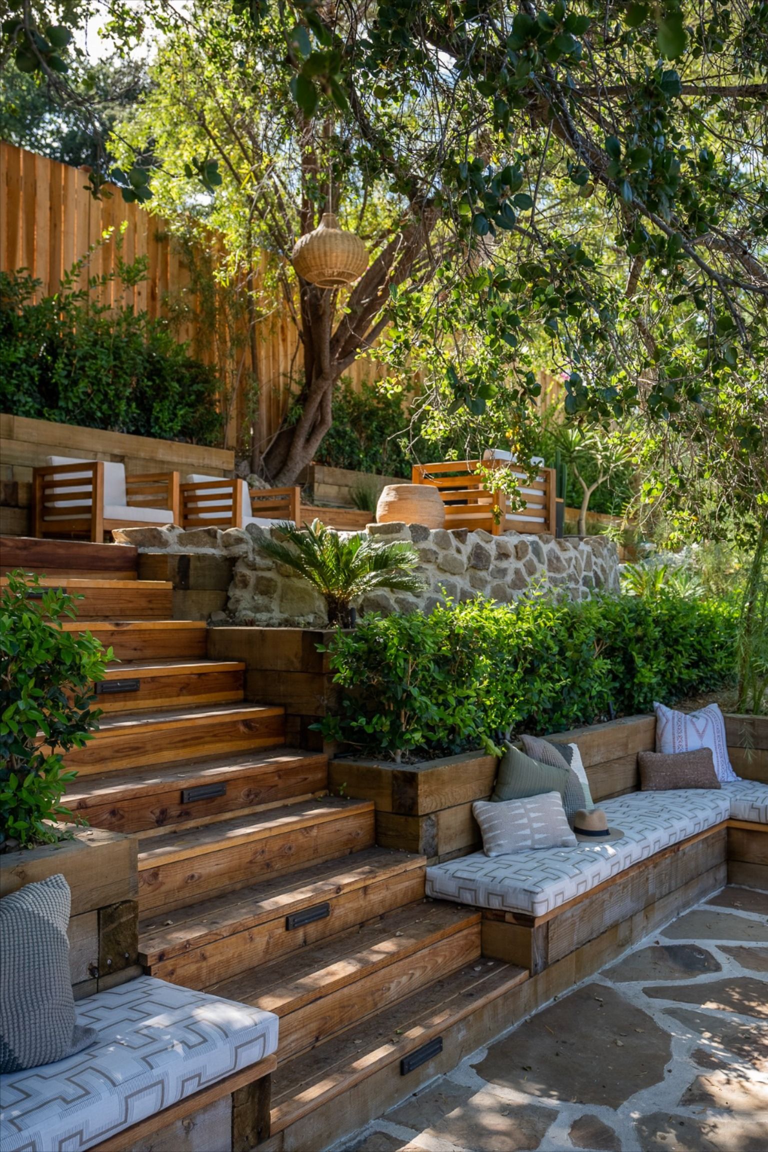 Tips for Transforming a Sloped Backyard
into a Stunning Landscape