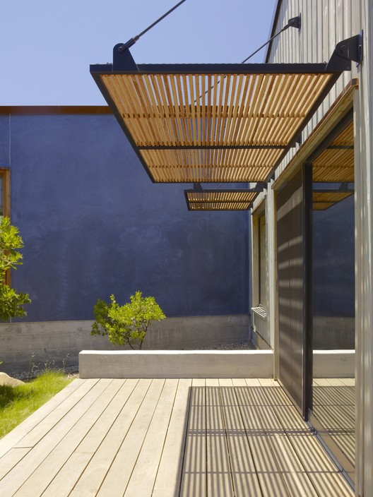 Transform Your Outdoor Space with Stylish Canopies