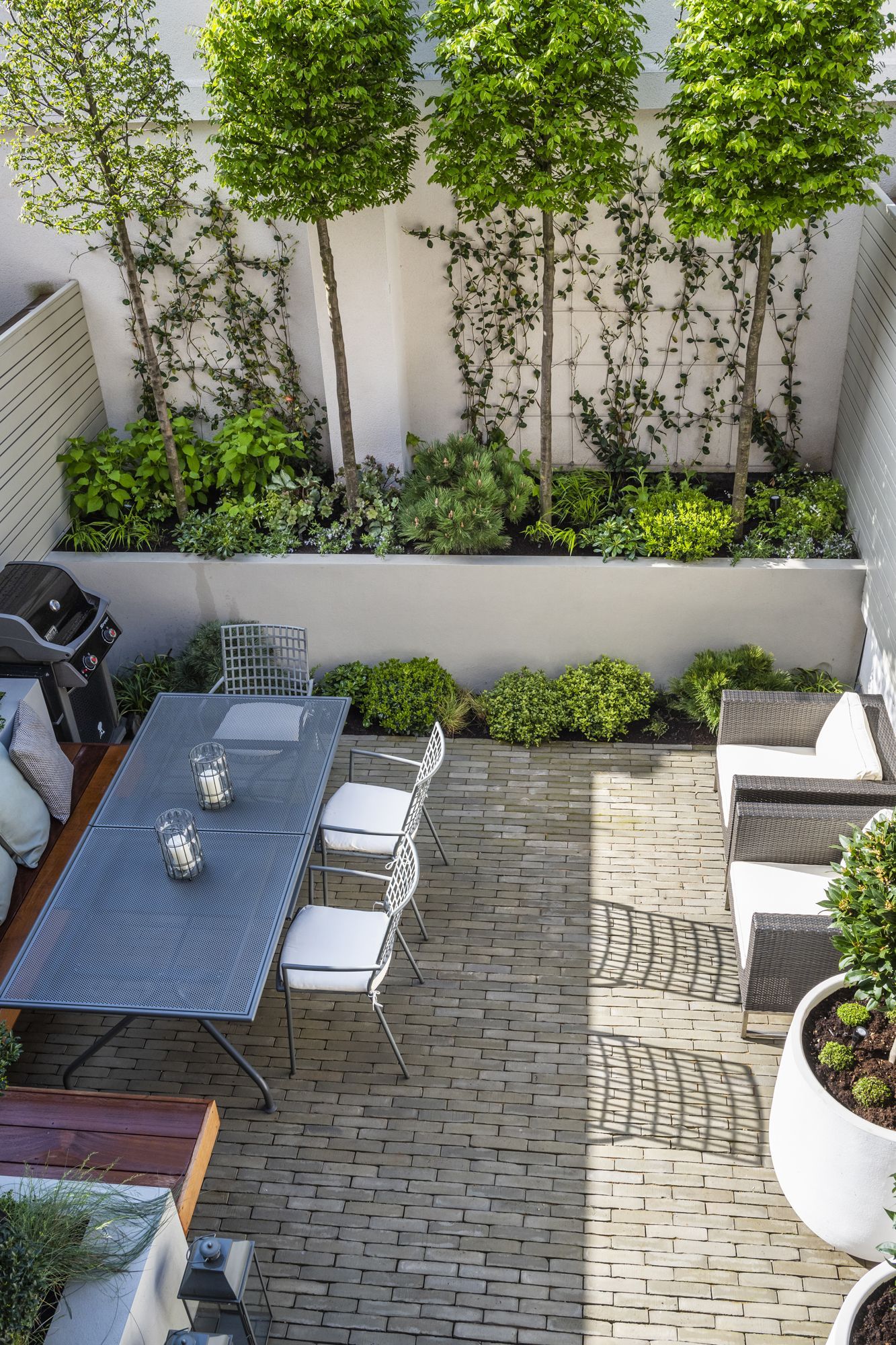 Transforming Your Outdoor Space: Creative Ideas for Courtyard Gardens