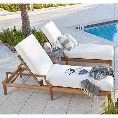 Ultimate Relaxation: The Perfect Patio Chaise Lounge