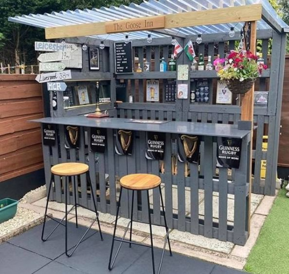 Unique and Creative Outdoor Bar Concepts for Your Space