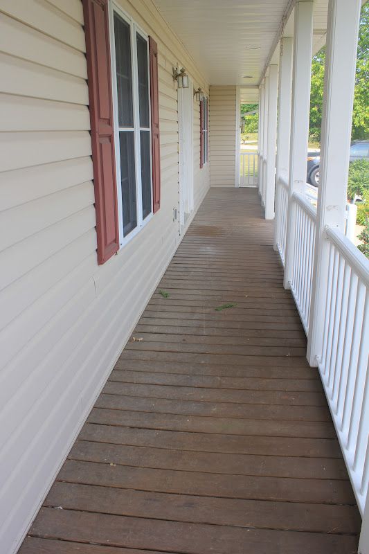 Ways to Maximize a Limited Front Porch Space