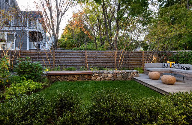 10 Low-Maintenance Backyard Ide